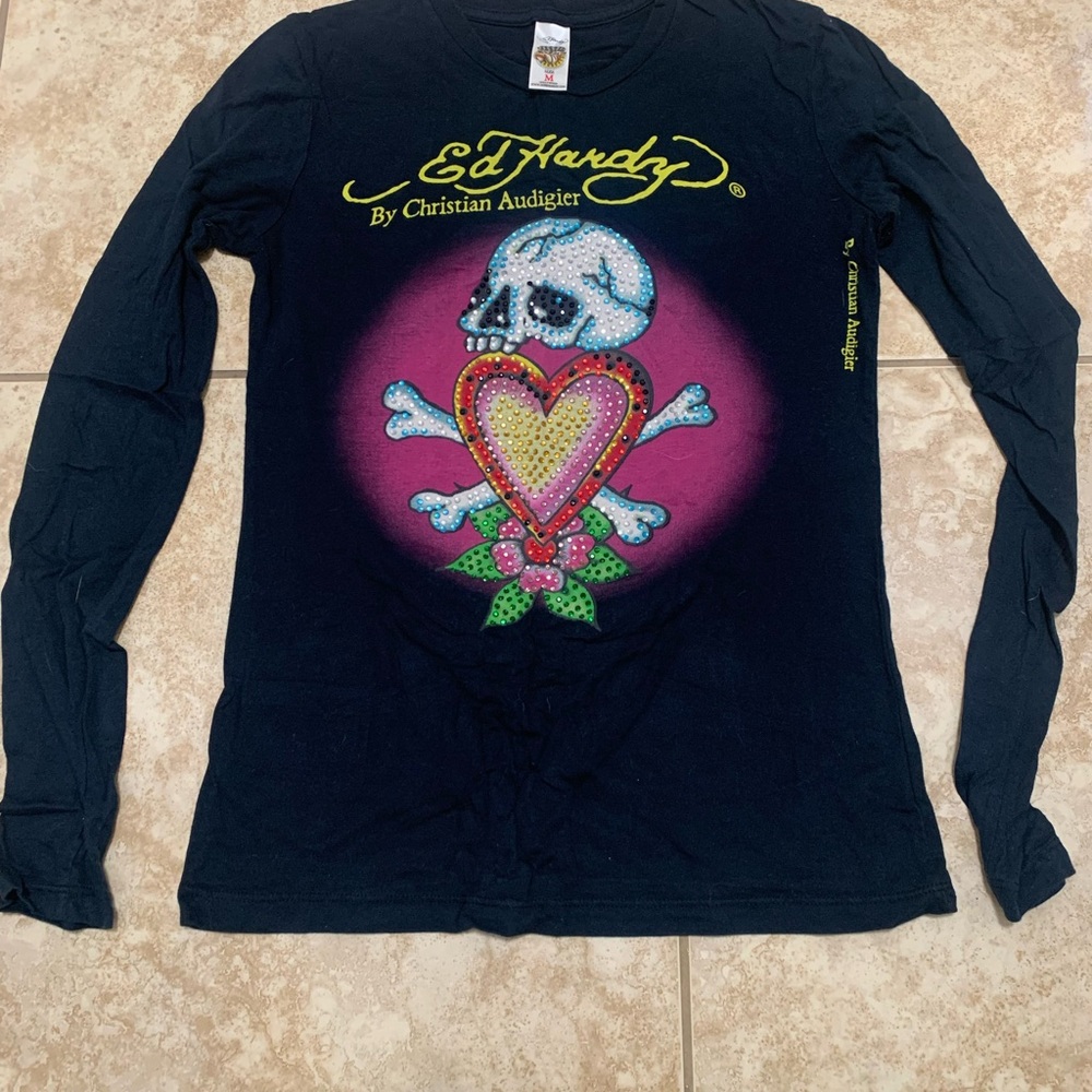 Ed Hardy by Christian Audigier Black Tee with Skull and Heart Design